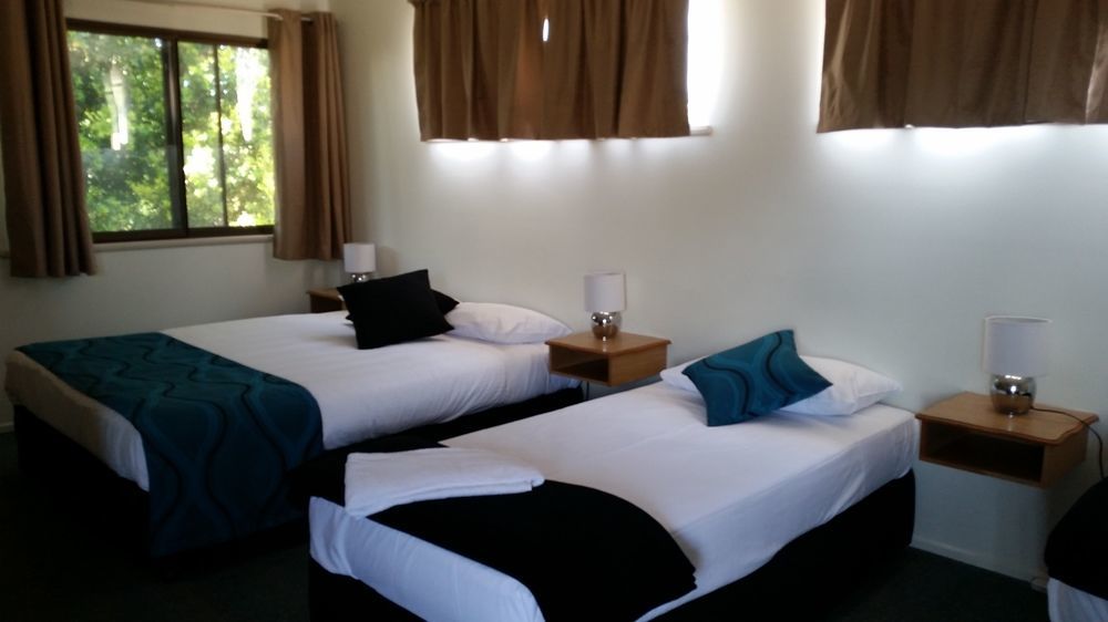 Motel In נמבור מראה חיצוני תמונה
