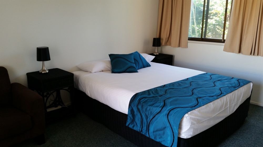 Motel In נמבור מראה חיצוני תמונה