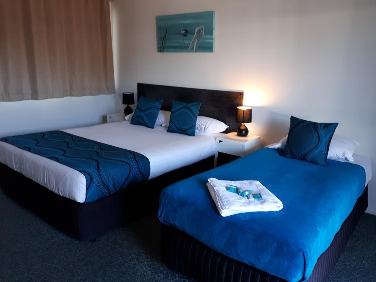 Motel In נמבור מראה חיצוני תמונה