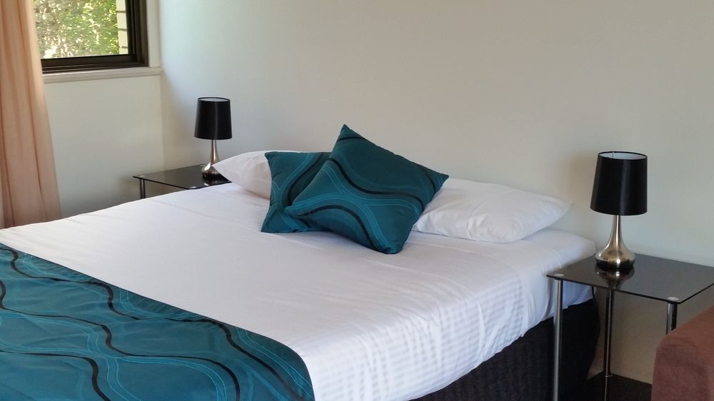 Motel In נמבור מראה חיצוני תמונה